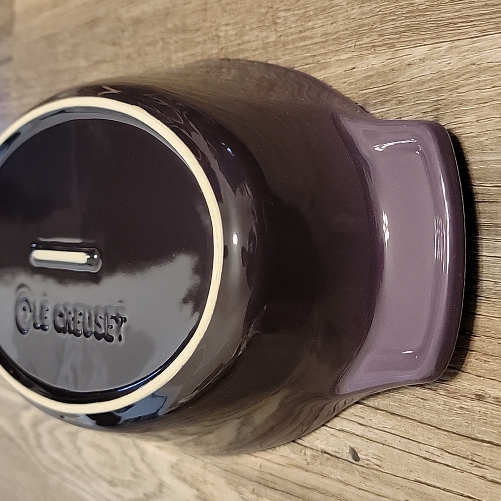 Le Creuset Cassis Oval Dish - Picture 8 of 9